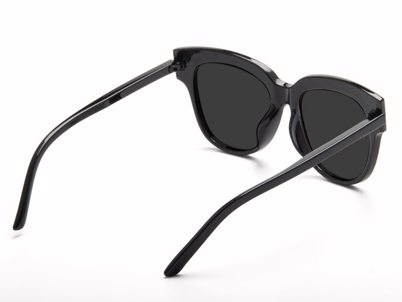 Dayana Oval Sunglasses